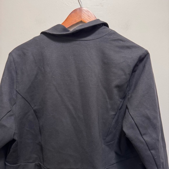 Torrid Studio Luxe Ponte Peplum Black Blazer Size 1x Preppy - Picture 8 of 14